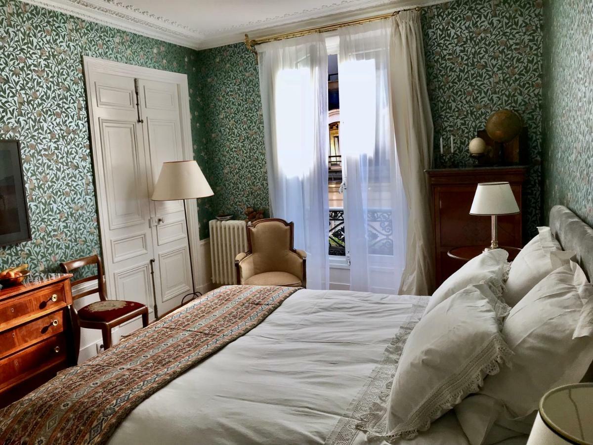 Bed and Breakfast Le 48 Париж Экстерьер фото