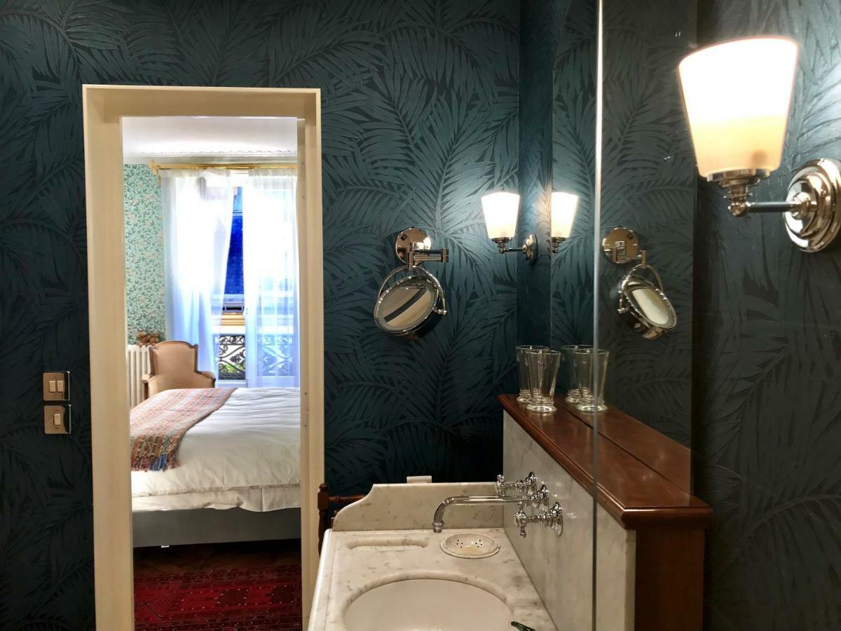 Bed and Breakfast Le 48 Париж Экстерьер фото